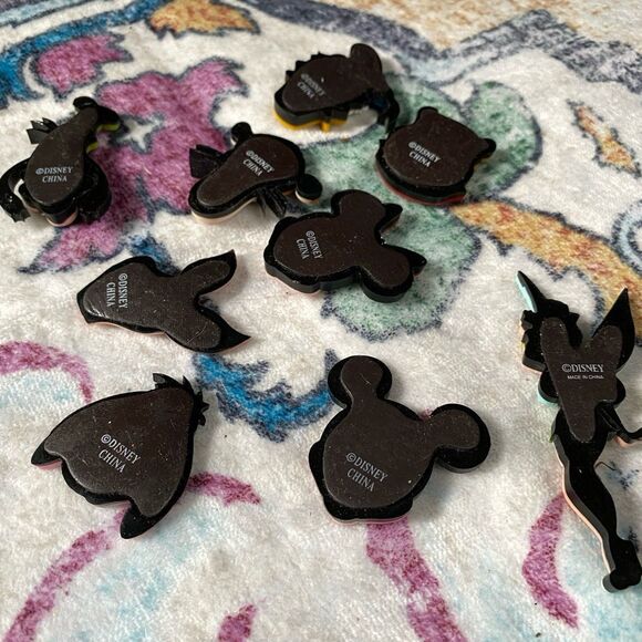 Disney Vintage Parks Pooh Mickey Character Magnet Set soft 3D Goofy tinkerbell 9 - Picture 4 of 6